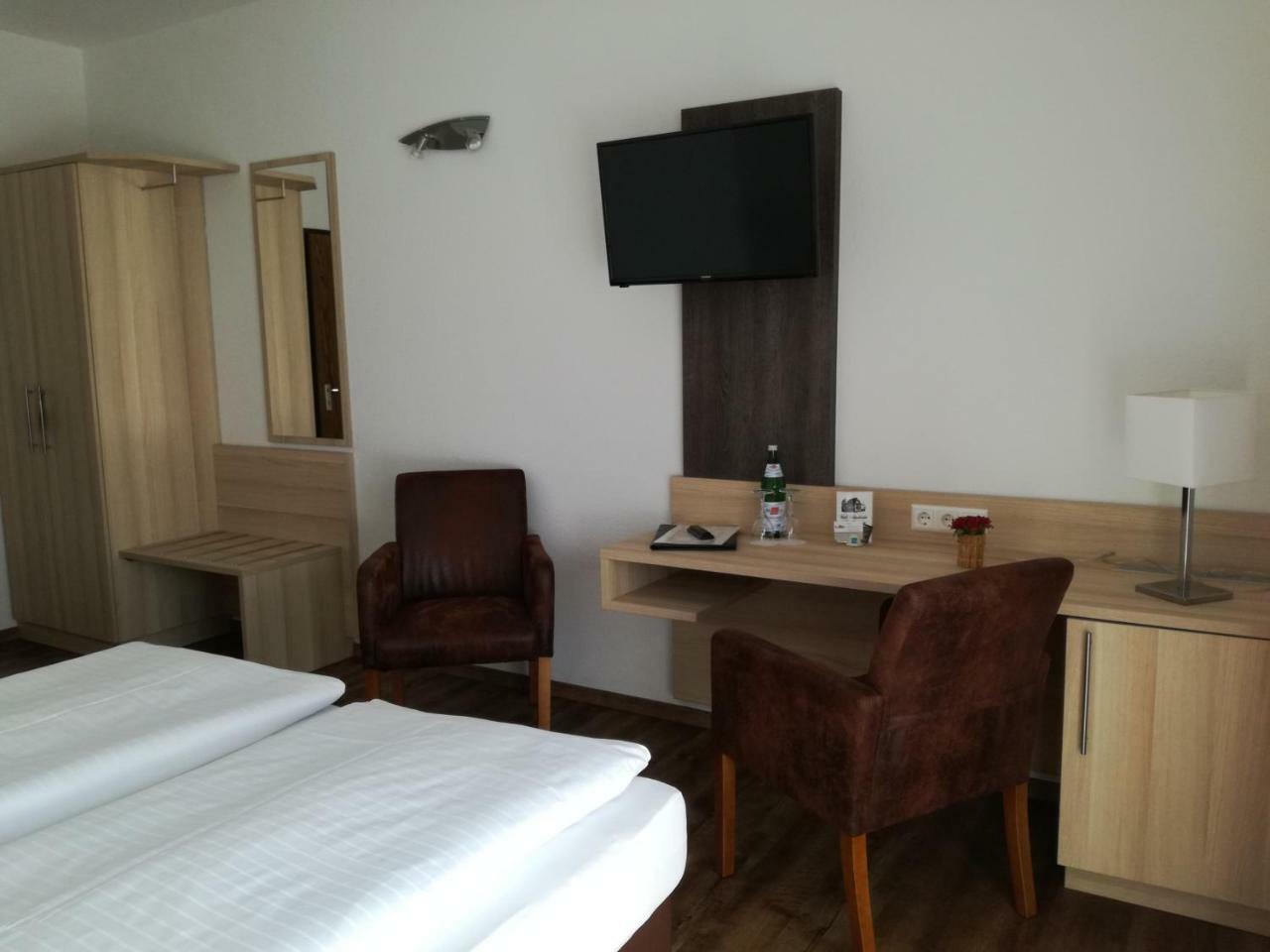 Hotel Waldparkstube Bad Schonborn Quarto foto